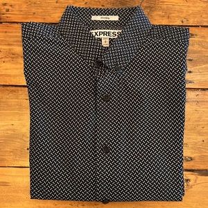 👔 Men’s Express short sleeve black button up w  white dot design
